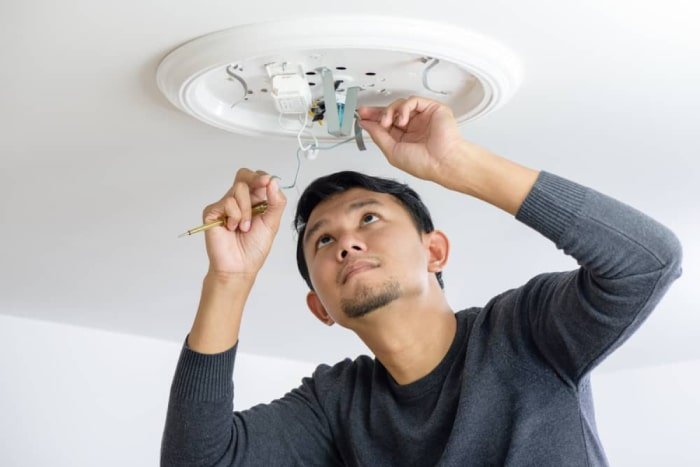 Spot Light Replacement